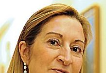 Ana Pastor no pudo sacar adelante su proposición no de ley para volver al SPR de 2003