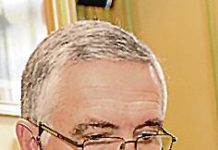 El director general de Farmacia aclaró a los farmacéuticos las dudas sobre el RDL 9/2011