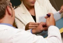 Los farmacéuticos aprenden a gestionar sus negocios tras los últimos cambios legislativos