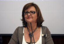 “Vamos a pedir a la distribución que retrase el pago unos meses”