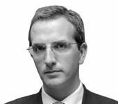 La última: El copago y el político