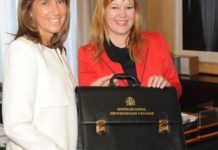 Ana Mato apuesta por un ministerio “reformista” y con capacidad de diálogo