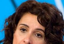 Andalucía convoca las primeras subastas de fármacos con la oposición del sector