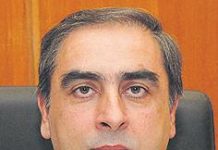 Un político de talante negociador al servicio de la Sanidad en el Parlamento