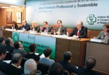 El CGCOF muestra el compromiso asistencial de la farmacia con el paciente y el Sistema Nacional de Salud