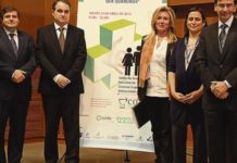 El sector se exige reacción y cambio en Farmaonuba 2012