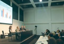 Tocilizumab supera a adalimumab en mejora de síntomas y remisión en AR