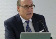 Los empresarios proponen que el SNS “evolucione” hacia copagos extra-farmacéuticos