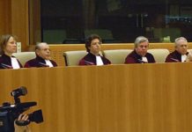 Fenin dice que la industria no puede asumir una subida del 300 por ciento en el IVA desde 2010