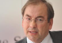 Rosado anuncia el pago de dos mensualidades atrasadas “cuando llegue una nueva partida del FLA” y la constitución de una comisión con los COF