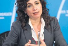 Andalucía insta al Constitucional a pronunciarse pronto sobre el fondo de las subastas