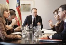 La comunidad valenciana aprueba un decreto-ley para ahorrar 300 millones en farmacia