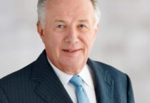 Franz Humer anuncia que abandonará la presidencia del Grupo Roche en 2014