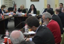 La farmacia valenciana trabaja para concertar a través de los colegios
