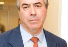 “Los desfinanciados deben aparecer en el nomenclátor”