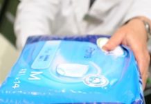 Los farmacéuticos valencianos ofrecen a Llombart alternativas al reparto de absorbentes a domicilio