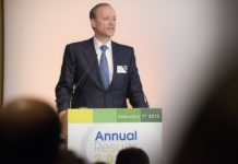 El CEO de Sanofi, Cristopher Viehbacher, nuevo presidente de la Efpia