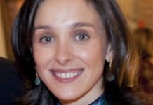 Beatriz Lozano sustituye a Julián Zabala como directora de comunicación de Farmaindustria