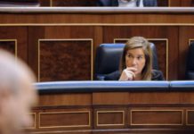 Mato insiste en que el copago en hospital se aplicará en todo el SNS