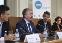 Pey muestra al autocuidado como llave para un sistema sostenible