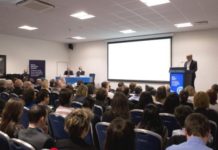 Los pacientes con VHC barajan emprender acciones legales por la falta de equidad