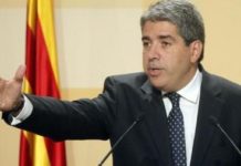 El Govern ignora si tendrá que devolver o no los 49 millones obtenidos con el euro por receta