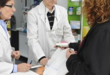Cerca del 70% de los colegiados trabajan en oficina de farmacia