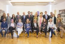 La nueva junta directiva del COF de La Coruña toma posesión de sus cargos