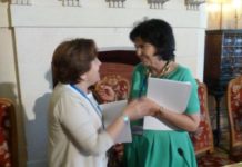 Farjas abre las puertas del SNS a la innovación biotecnológica
