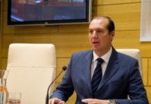 Extremadura “estudia” que sus boticas realicen pruebas de detección de cáncer de colon