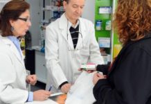 Los recursos humanos son claves para hallar soluciones en la botica