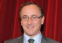 Frase de la semana:“Soy consciente de que los ciudadanos se fían de su farmacéutico. ¡Qué envidia!”