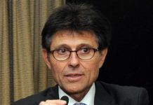 Frase de la semana:“Esperamos que la luz que vemos al final del túnel no sea otro tren que viene de frente”