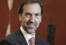 El acuerdo con Mundipharma garantiza la sostenibilidad del modelo de Esteve
