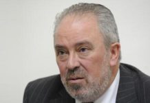 Frase de la semana:“No hay medicamento nuevo que no tenga un coste alto. Pero cuando nos juntamos todos, bajan y ahorramos”