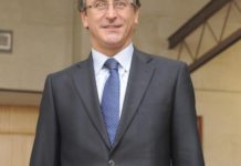Alonso avanza en el Senado que ya está listo el primer borrador del plan contra la hepatitis C