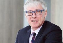 Sanofi elige a Olivier Brandicourt como nuevo CEO