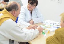 Los farmacéuticos de Archena ‘revisan’ los botiquines caseros
