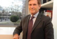 Zambon celebra su subida tras las desfinanciaciones