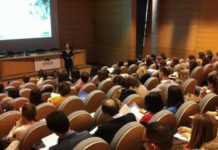 Más de 170 farmacéuticos de Aragón actualizan conocimientos en dermocosmética