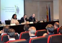 Los estudios de Farmacia serán “clave” en los nuevos servicios, pero necesitan actualizarse