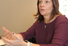 Adefarma ofrece a la CEOE sus ‘14 recetas’ para mejorar el empleo