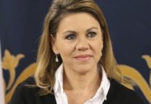 Cospedal confirma que la Ley de Servicios queda guardada para siempre ‘en el cajón’