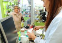 Aeseg muestra una moderada satisfacción ante los descuentos de los EFG a las boticas
