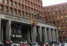 El Ministerio de Sanidad propone no convocar plazas FIR en 2016, decisión que podría extender hasta 2018