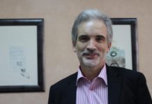 Andalucía prepara una nueva Ley de Sanidad donde incluye las subastas y las ATEs