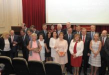 El nuevo comité directivo del CGCOF asegura el compromiso de la farmacia ‘a cambio’ de que se respete su papel