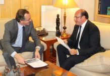 El presidente de Murcia pide a Alonso una línea de financiación para medicamentos huérfanos