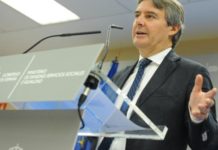 Sanidad no encuentra la ley donde encajar las enmiendas sanitarias
