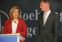 Foto fija: Báñez visita la planta de Boehringer